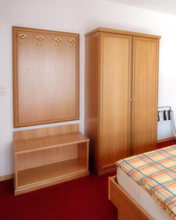 Hotel Dischma - Free Bus And Train Ticket Paradiso Room photo